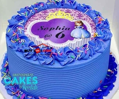 Customized cakes and pastries