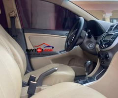 Red Hyundai Accent 2013 - Image 4